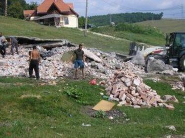 Tisztul a Büdöskút környéke
