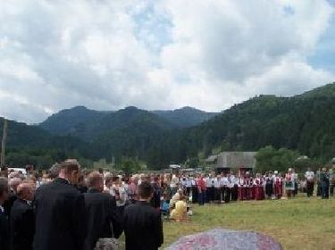 Úz völgye újabb hadak útján