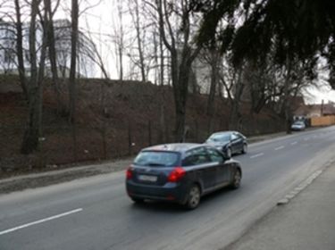 A cserébe kapott, Kórház utca felőli telek