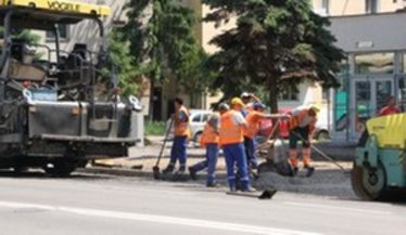 Folyik a munka a megyeszékhelyen                                            Albert Levente felvétele