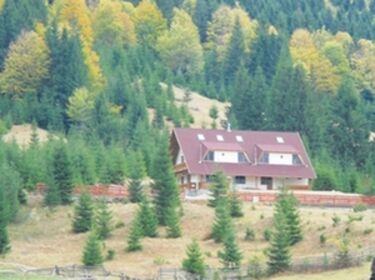 Új panzió a Laur oldalában