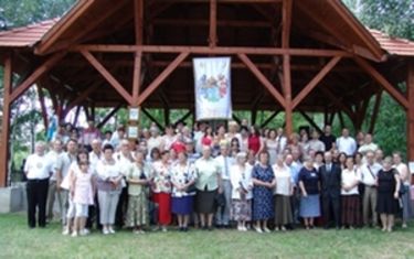 135-en vettek részt a találkozón