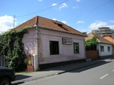 Könyvek mögül (Hogyan  működik  egy  antikvárium)