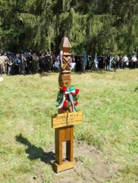 Aldobolyból indult (Utóhang egy Úz-völgyi emlékkopjához)