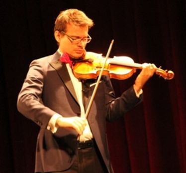 Albert Levente felvétele
