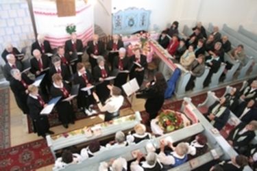 Az unitárius templomban                                       A szerző felvétele