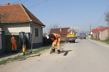 Búcsút mondanak a sárnak