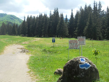 Kizárták a sátorozókat és a lakókocsis kempingezőket