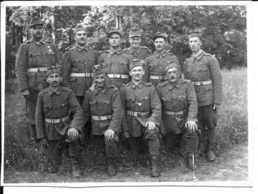 1944 – kiképzésen Árkoson