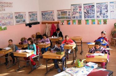 Tanul a második és negyedik osztály