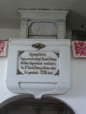 Az üres orgonaszekrény – felújításra várva. A szerző felvétele