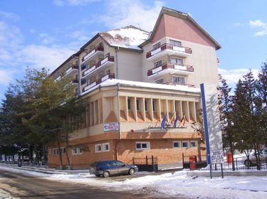 Közkedvelt kezelőhely a kovásznai Dacia Szálló. A szerző felvétele