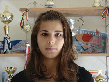 Incze Kriszta
