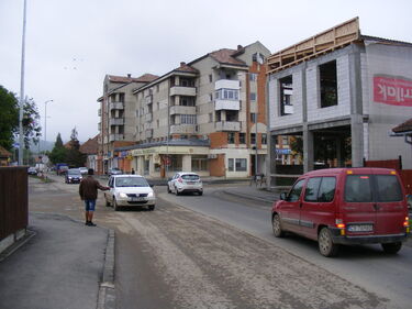 Hamarosan a jelzéseket is felfestik az úttestre. A szerző felvétele