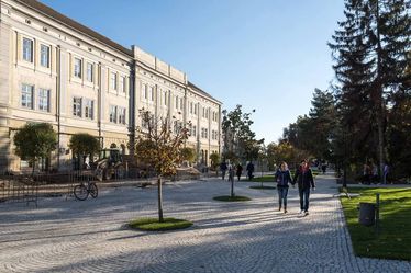 Ahol már nincs közlekedési dugó: a Mikó és az Erzsébet park között gyalog és biciklivel lehet közlekedni. Fotó: Facebook/Sepsiszentgyörgy önkormányzata – Vargyasi Levente