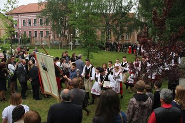 Ballagás a sepsiszentgyörgyi Plugor Sándor Művészeti Líceumban. Albert Levente felvétele