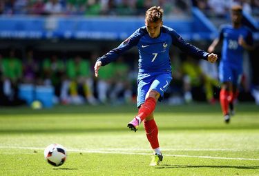 Griezmann (7) volt a franciák nyerőembere