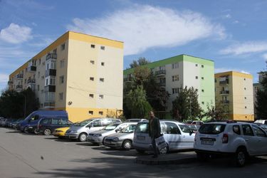Hőszigetelt tömbházak az Ág utcában. Albert Levente felvétele