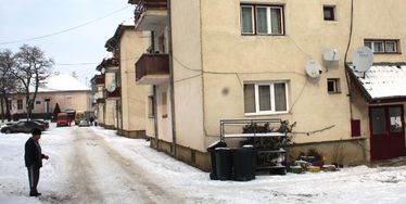 Buna Gábor a tömbházlakók nevében sorolja a kifogásokat. A szerző felvétele