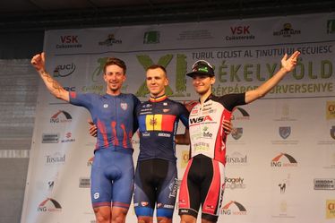 A szentgyörgyi dobogó: Daniel Crista, Nicolae Tavovichii és Florian Bissinger
