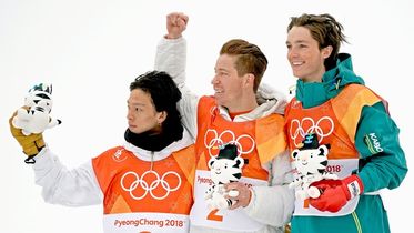 Shaun White (középen)