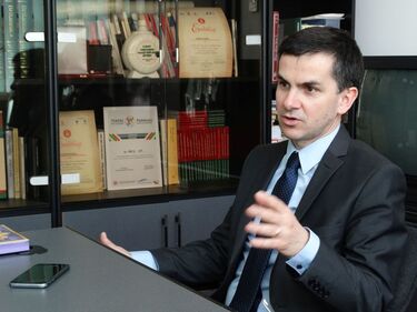 Tóth László – fontos, hogy mindenki helyesen töltse ki a személyazonosító nyilatkozatot. A szerző felvétele