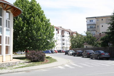 A Tourinfo szomszédságában járda és parkoló is lesz. A szerző felvétele