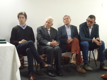 Voloncs Attila, dr. Nagy Lajos, Villányi László és Karácsonyi Zsolt a tegnapi csíkszeredai díjátadón. Fotó: Ádám Gyula