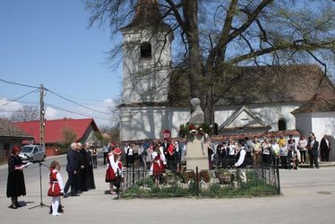 A Csoma-napok zárórendezvényeire idén is Csomakőrösön kerül sor szombaton (felvételünk a tavalyi ünnepségen készült). A szerző felvétele