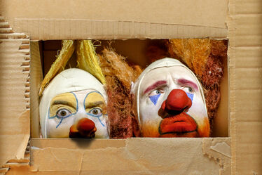 Jelenet a Coulrophobia című előadásból