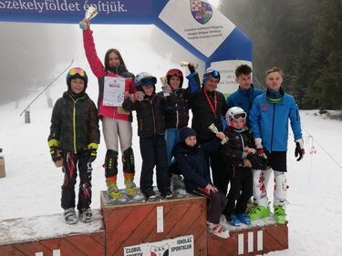 A Ski Team csapata