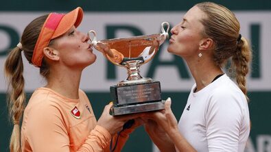 Babos Tímea és Kristina Mladenovic. Fotó: M4 Sport