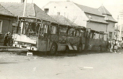 Kiégett autóbusz Marosvásárhelyen. Fotó: Vajda György (Népújság)