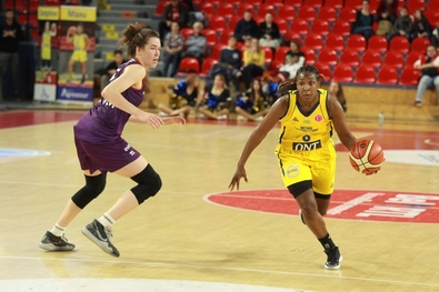 Shaqwedia Wallace, még a belgiumi Royal Castors Braine mezében. Fotó: FIBA