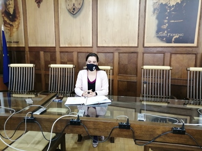 Vargha Fruzsina a keddi sajtótájékoztatón. A szerző felvétele 