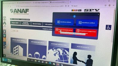 Az elektronikus ügyfélkapu (SPV) segítségével kell benyújtani az adóbevallást.  A szerző felvétele