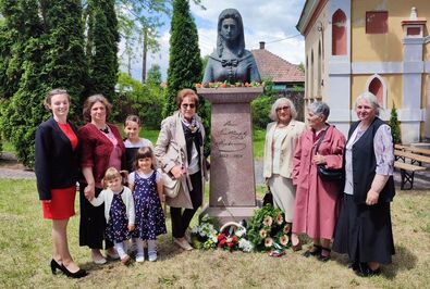 A megemlékezésen a bárónő leszármazottjai is jelen voltak. A szerző felvétele