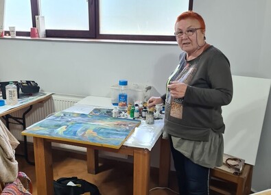  Alkotás közben. Fotó: Facebook / Tóth Ildikó