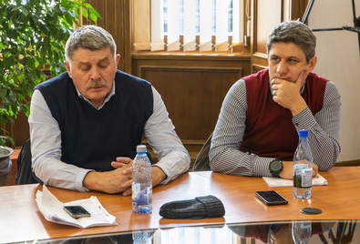 Hegedűs Ferenc (balról)  és Bejan András tanácstag