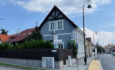 A megyei kamara székháza – évente elkészítik a cégek toplistáját. A szerző felvétele