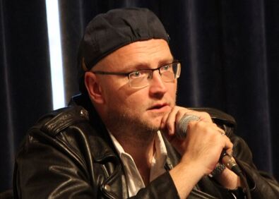 Jászberényi Sándor a Bod Péter Megyei Könyvtárban. Fotó: Albert Levente