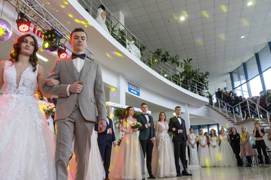 Vastapsot arattak az „ifjú párok”.  A szerző felvétele