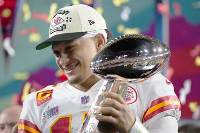 Patrick Mahomes lett a döntő legértékesebb játékosa. Fotó: AP / Matt Slocum