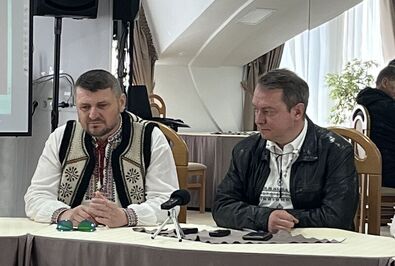 Dan Ciprian Grăjdean és Mihai Tîrnoveanu a tegnapi sajtótájékoztatójukon. A szerző felvétele