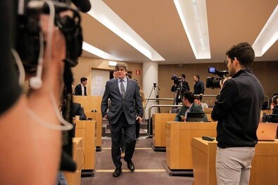 A száműzött katalánok esete a politikailag motivált elfogatóparancsokkal