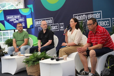 Őry Péter, Telegdy Balázs, Varga Diósi Viola és Horváth István. Fotó: Albert Levente