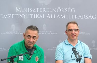 Potápi Árpád János és Kolozsvári Tibor. Fotó: MTI