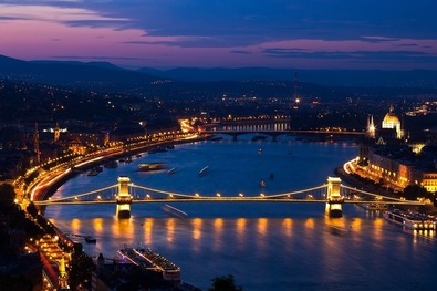 Budapest fényei. Fotó: Pixabay.com
