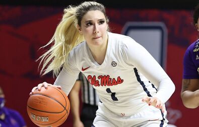 Sarah Dumitrescu. Fotó: olemisssports.com