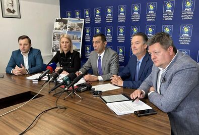 A PNL keddi sajtótájékoztatója. Fotó: Facebook / PNL Mureș